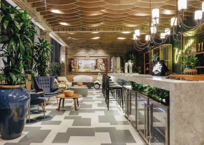 MIRANDA-MARMORES-granitos-revestimentos-curitiba-silestone-limestone-travertino-Catherine-marmoraria-alto-padrao-PAF_20220713_CYN_0001-Grande-1280x720